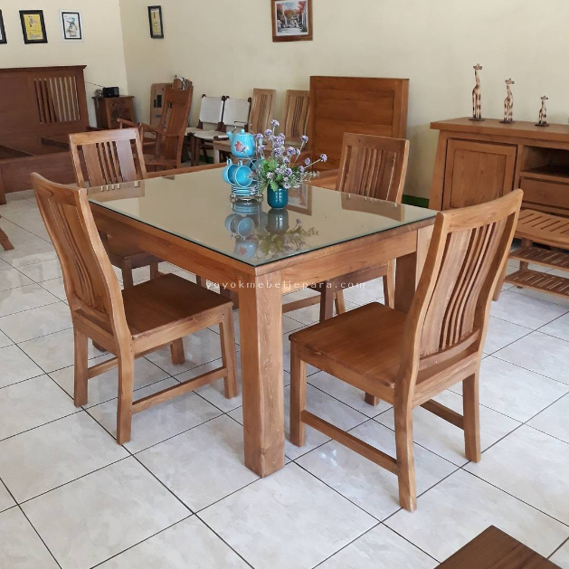 meja makan jepara​